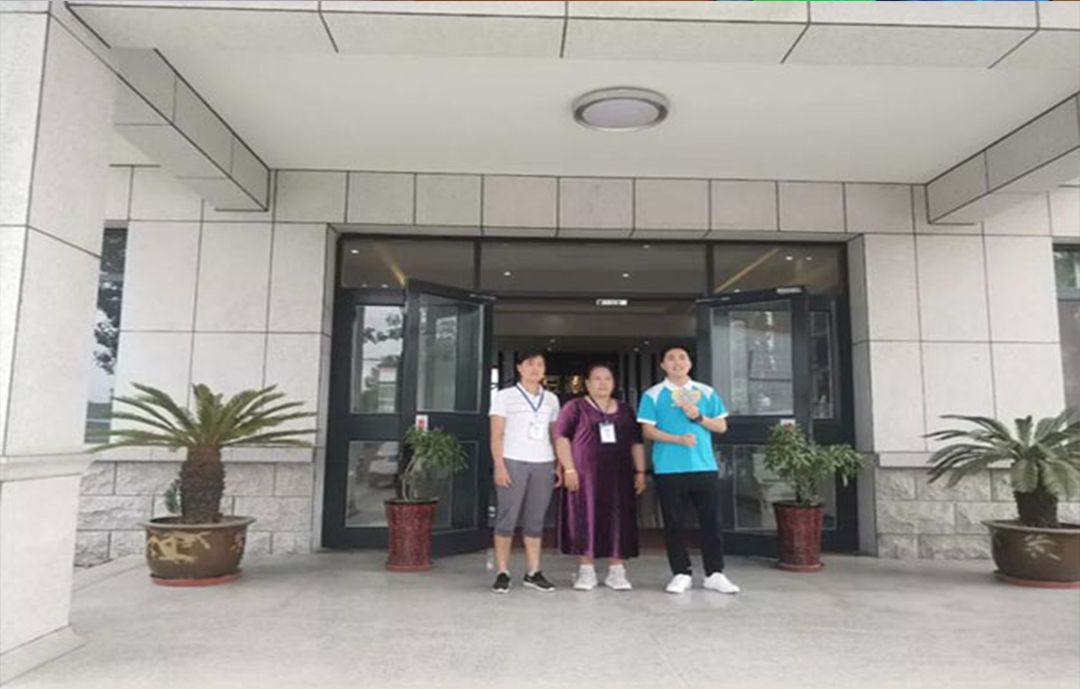 济南电视台携手小区乐社区团购走进工厂，揭开豆源和豆浆